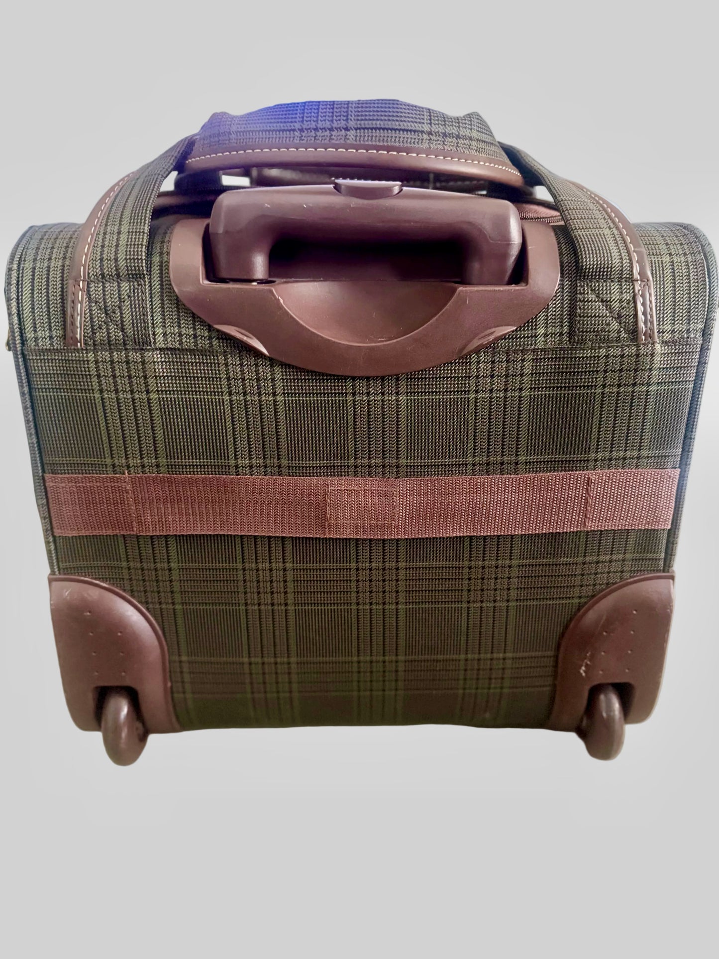 London Fog Brentwood 15" Under Seat Rolling Carry On Bag Luggage – Brown Olive Plaid