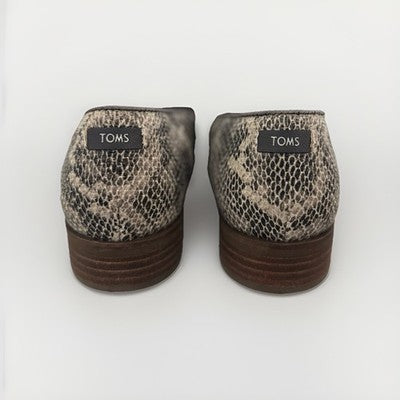Botines bajos Shaye de TOMS, talla 8 para mujer, con estampado de piel de serpiente, sin cierre