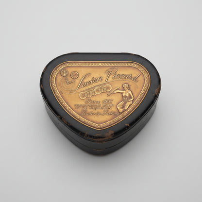 Heart-shaped Suivien Piccard watch box on a white background