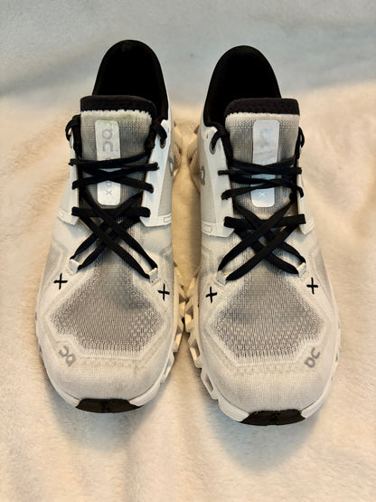 On Cloud X 3 Women's Running Shoes Size 9 US White Black Training Sneakers 60.98697