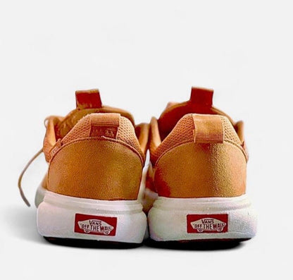 Vans UltraRange EXO SE Sneakers Cream/Orange Lightweight Comfort M 8 / W 9.5