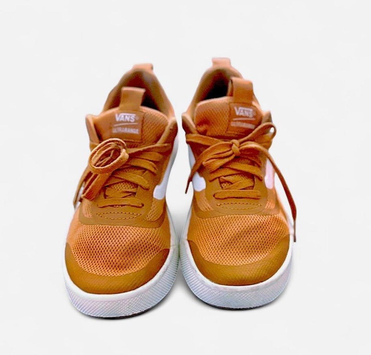 Vans UltraRange EXO SE Sneakers Cream/Orange Lightweight Comfort M 8 / W 9.5